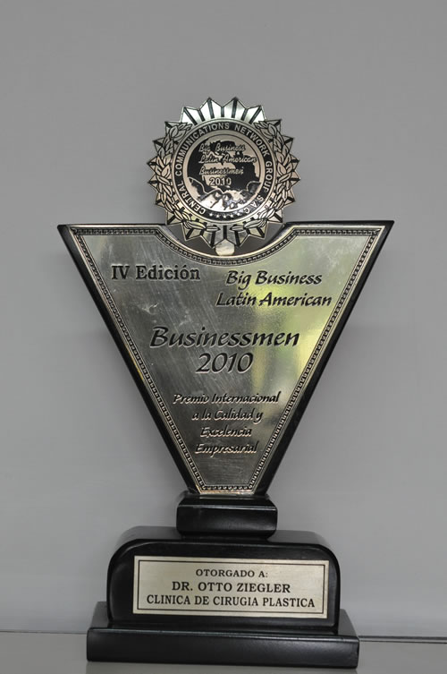 Trofeo Internacional a la Calidad y Excelencia Empresarial 2010