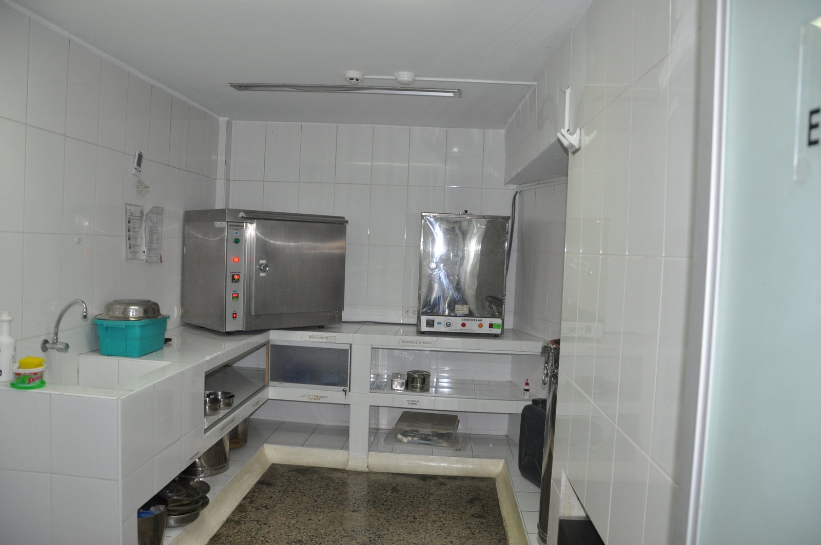 CENTRO DE ESTERILIZACIÓN