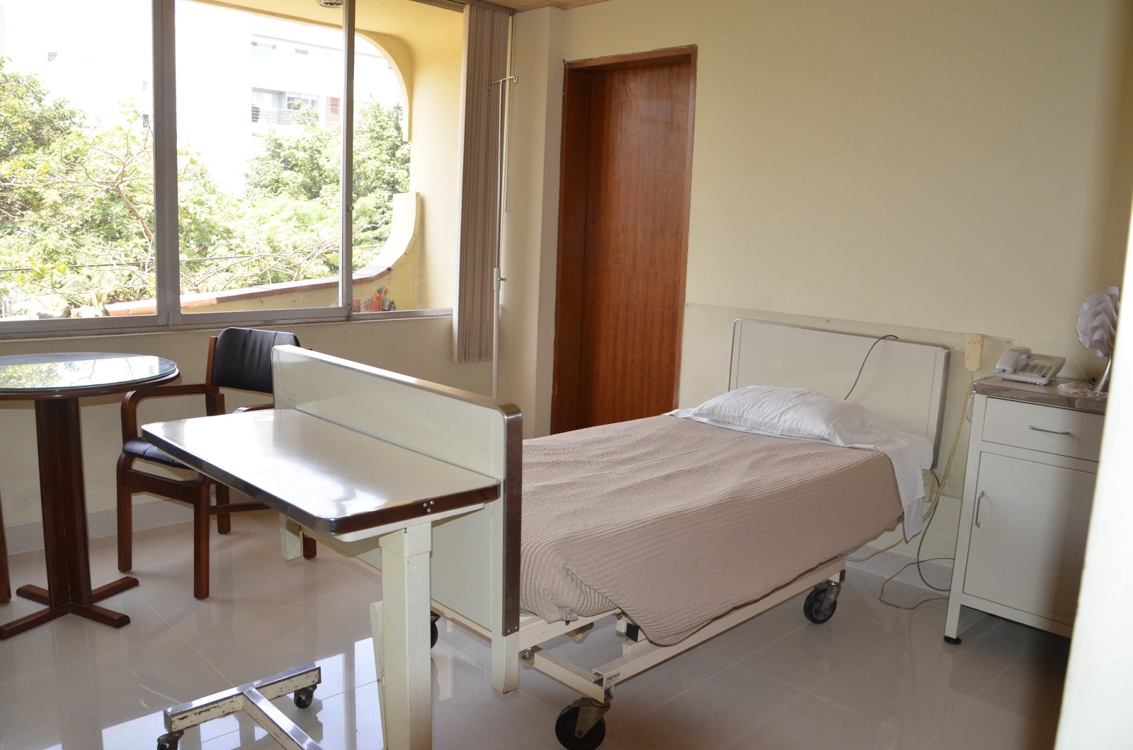 HABITACIONES DE PACIENTES